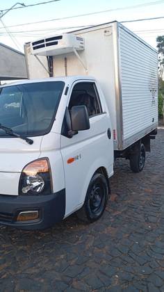 HYUNDAI HR 2.5 LONGO SEM CAÇAMBA 4X2 16V 130CV TURBO INTERCOOLER DIESEL 2P MANUAL